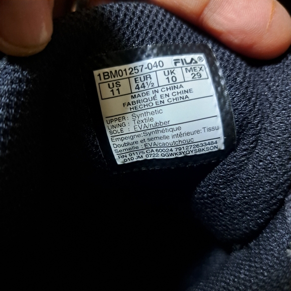 Fila Black High-Top Sneakers Size 11 - Picture 5 of 5